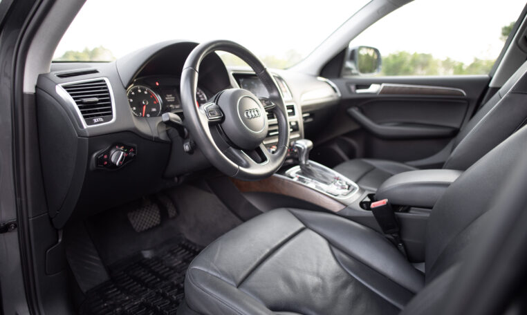 2015 Audi Q5 3.0T Quattro Premium Plus S-Line package For Sale in Sarasota, FL